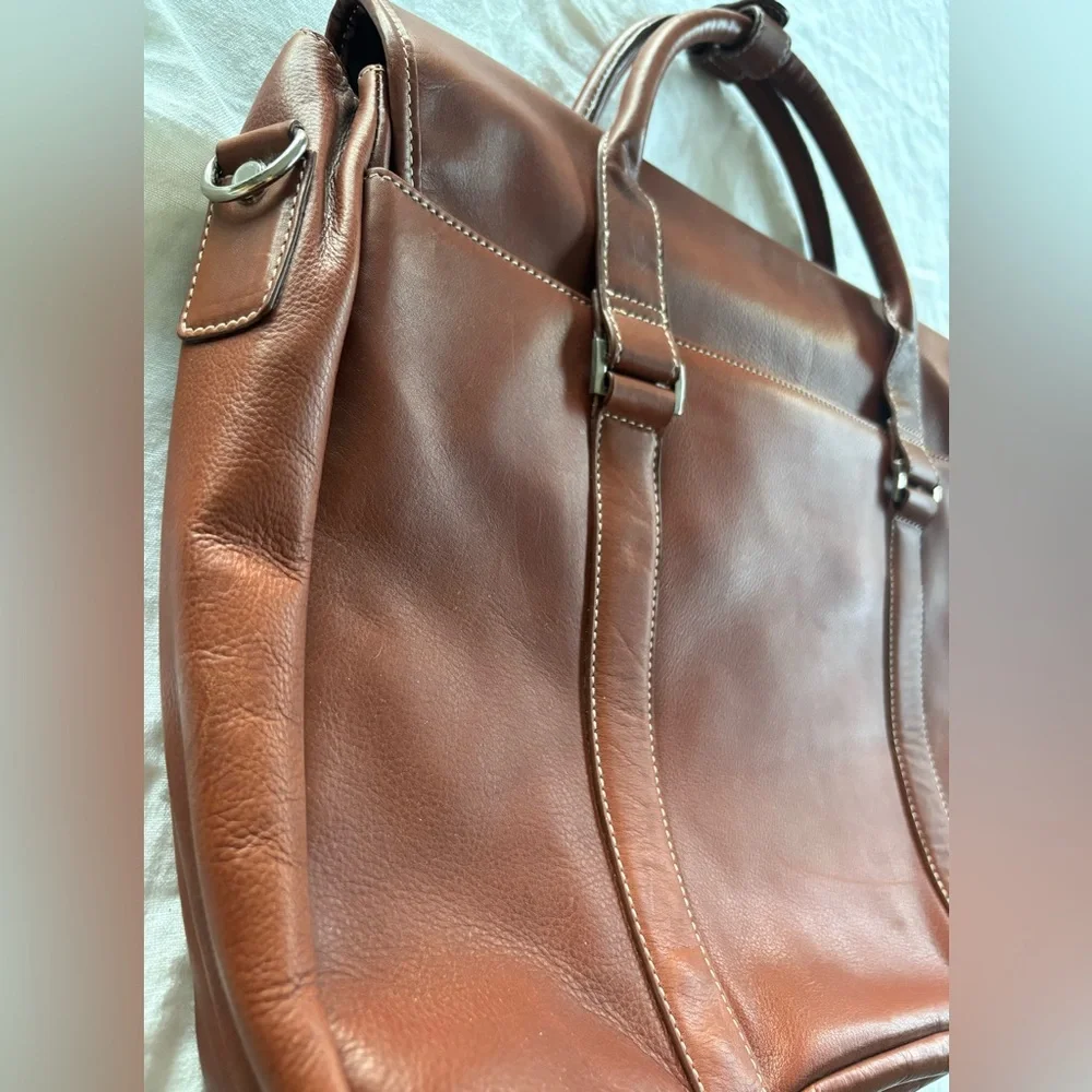 Osgoode Marley Leather Messenger Briefbag